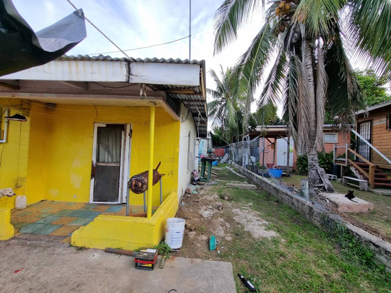 Fixer Upper House For Sale on Benbow ST BZ